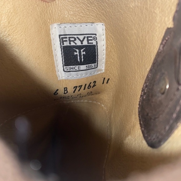 Frye Melissa Logo Distressed Western Boho Brown Leather Tall Riding Boots - Picture 6 of 7